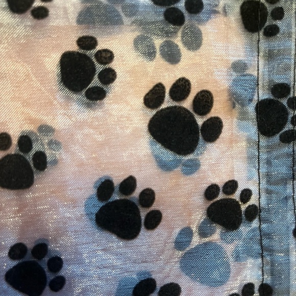GIFT BAGS with black paw prints - Picture 3 of 4